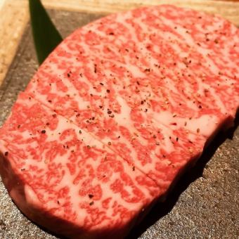 赤身厚切りステーキ