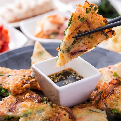 【焼肉だけじゃない！本場の味をもっと手軽に♪】本場の味付けでお手軽旅行気分♪”本格韓国料理の数々”