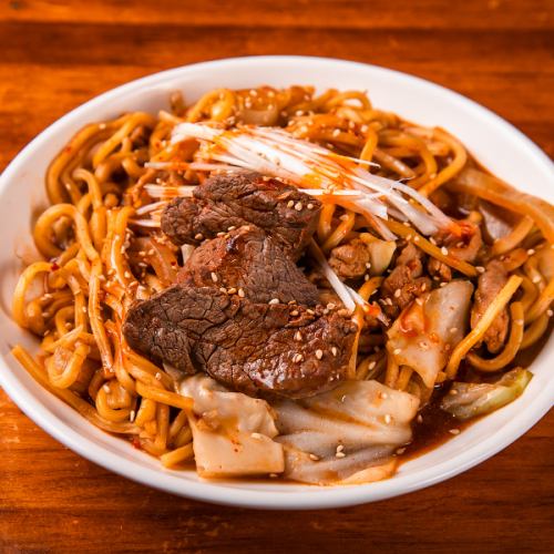 焼肉屋の焼きそば