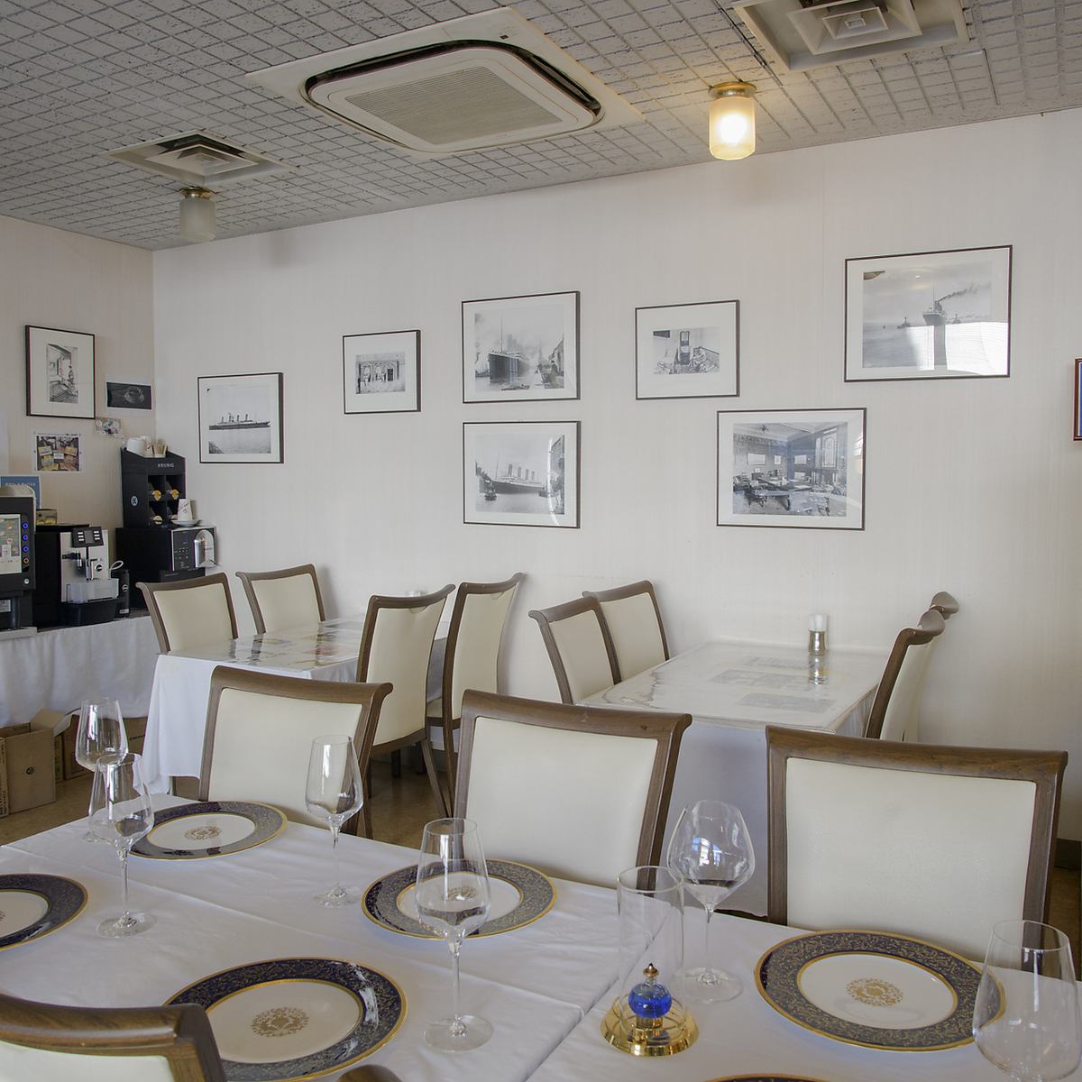 晚餐需提前預訂，讓您盡情享受輕鬆愉快的用餐體驗！