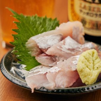 竹莢魚生魚片