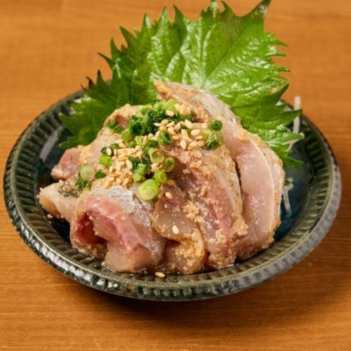 芝麻竹莢魚