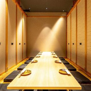 【最多可容納8人的私人房間（下沉式被爐）】在時尚的空間裡享用美食！