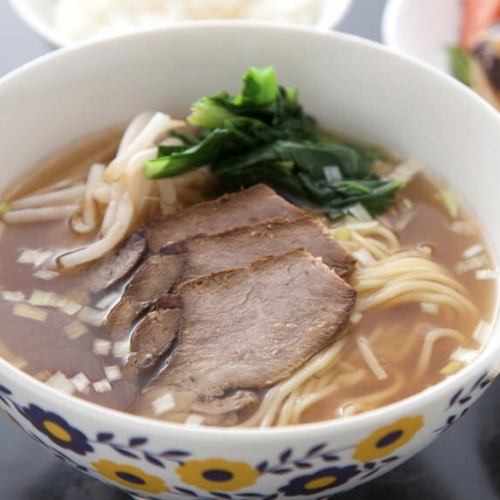 醤油ラーメン／台湾ラーメン／焼き豚ラーメン