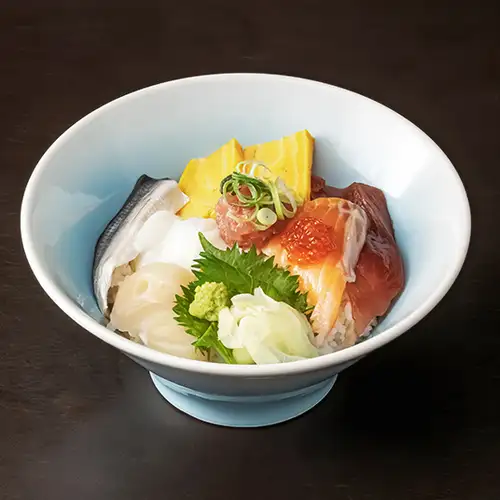 【ランチ限定】魚秀の豪華な海鮮丼が登場♪
