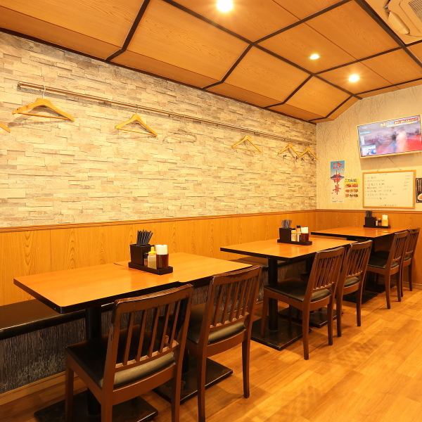 中華料理にはやっぱりお酒が合う！ハイボールやビールはもちろん、中国酒、焼酎、ワイン、果実酒などお酒も種類豊富に取り揃えております！飲み放題は２時間制と３時間制からお選びいただけますので、がっつりお酒を飲みたい方にもおすすめです★