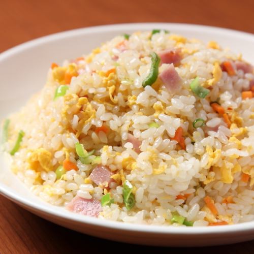 五目チャーハン