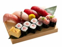 U-16 Tuna sushi (6.5 piece 1 piece)