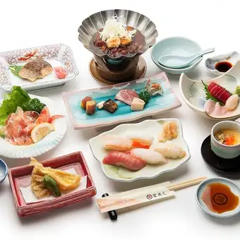 【紅葉御膳】　料理のみ8品　5000円