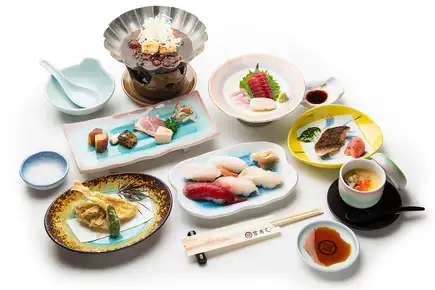 【秋日风味套餐】仅含7道菜，4000日元