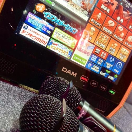 Enjoy karaoke until morning ♪