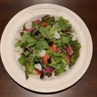 Plances salad (platter)