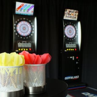【Table Seating + Darts】 Of course, we are equipped with all kinds of equipment for exciting various events such as large monitor, projector, microphone, game, party goods etc!