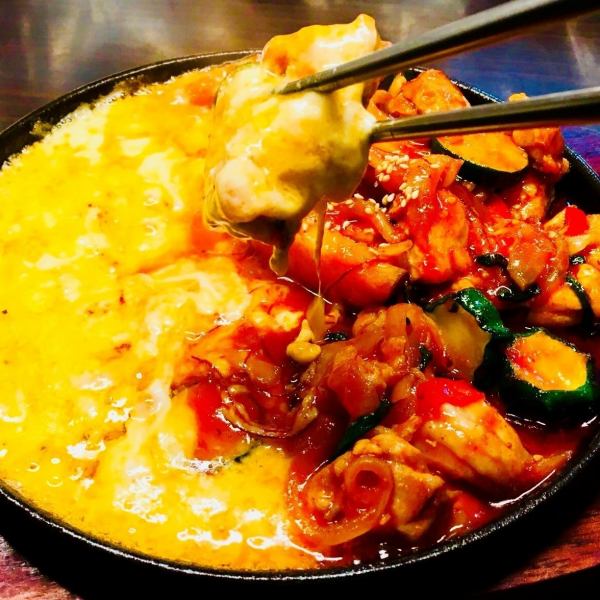 [Most popular] Cheese dakgalbi & samgyeopsal course 6,000 yen including tax with all-you-can-drink