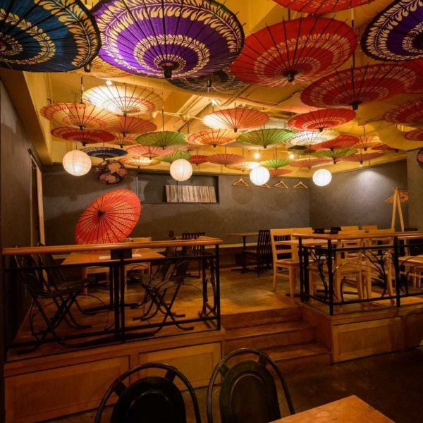 おしゃれな和モダン空間で宴会を！当店では、30～50名様の店舗貸切も承ります。店内を贅沢に貸切って、会社宴会や同窓会、懇親会、イベントなどの大人数ご宴会にご利用いただけます。まずはお気軽にご相談ください！