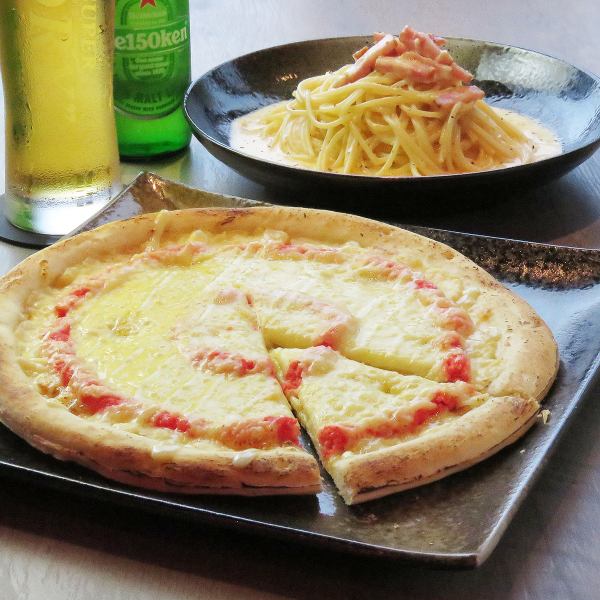 【ボリューム満点◎真心を込めて創り上げる自家製の逸品☆】ピザ&パスタ900円(税込)～ご用意