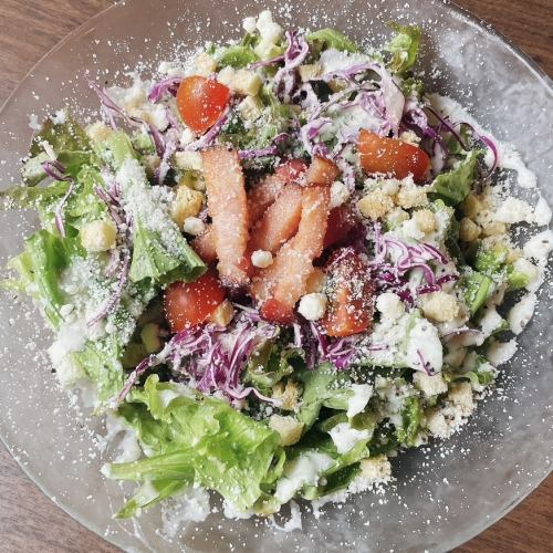 Crispy Caesar Salad with Parmesan and Bacon