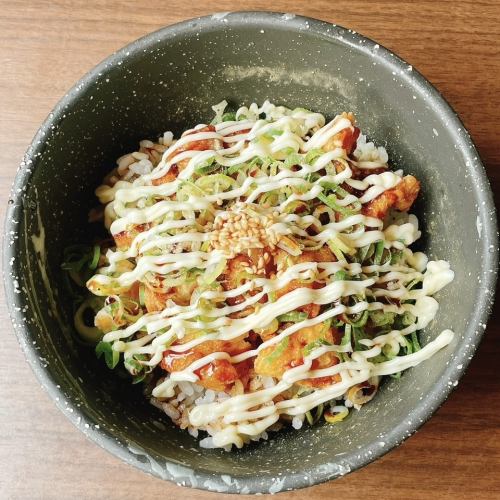 Chicken and green onion rice bowl