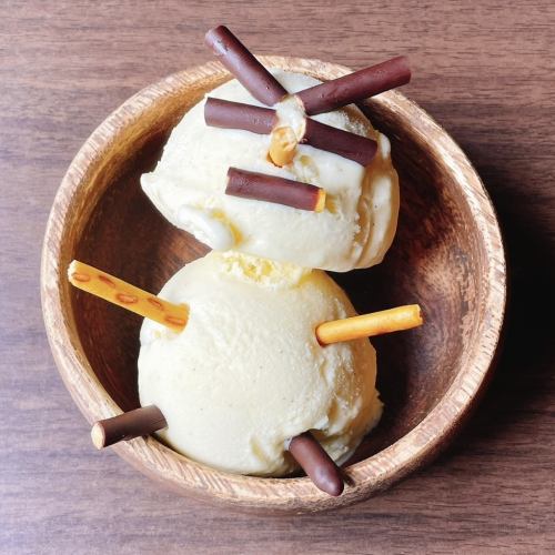 Snowman Ice Cream