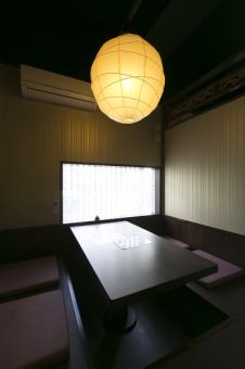 The private rooms have sunken kotatsu seating, perfect for entertaining or various banquets.