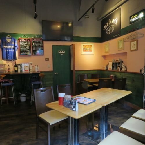 A stylish hideout bar in Kumagaya