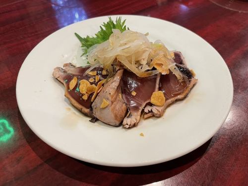 カツオのタタキ