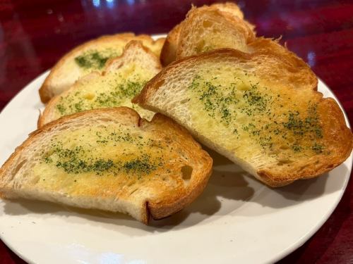 Garlic toast