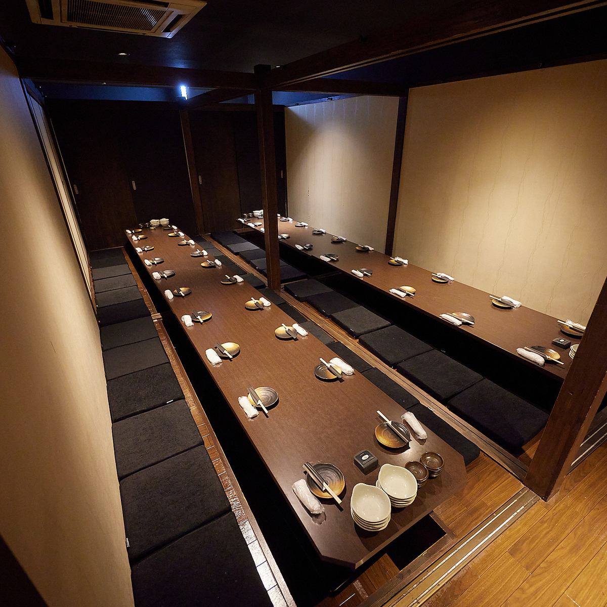 A short walk from Shin-Osaka Station.We also have private rooms recommended for various banquets♪