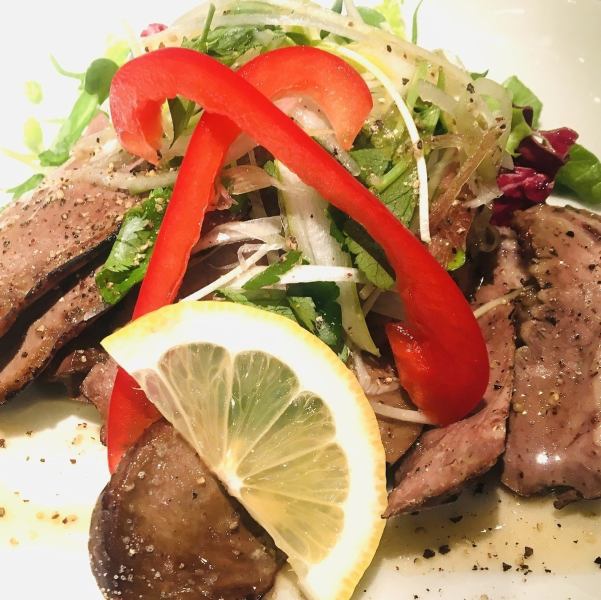牛タンの炭火焼き