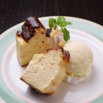 Moist Basque Cheesecake