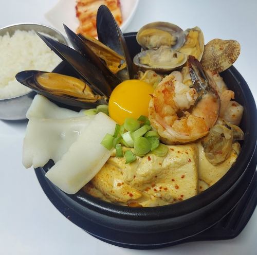 海鮮スンドゥブ定食（ランチ）