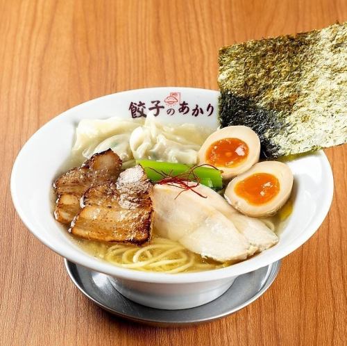 〆にラーメンも楽しめます!