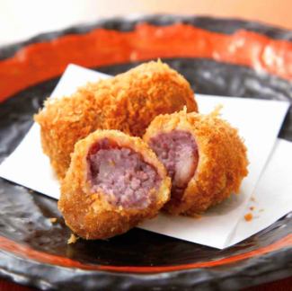 Kagoshima black pork and purple sweet potato croquette <1 piece>