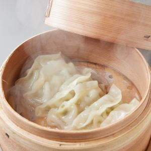 ～堂山饺子Chao's～ 蒸饺（6个）