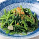 Stir-fried air spinach with salt and garlic