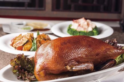 [Peking Duck Course] All-you-can-drink draft beer for 2 hours + 7 dishes 7,000 yen