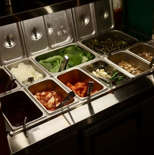 リーズナブル大満足！！韓国から台ごと導入◆◇包み野菜とおかずのおかわり自由セット◇◆200円(税込)