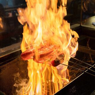 なんば駅5分◆藁焼きの鰹塩たたき×高知の地酒をご堪能あれ！土日はランチも営業中◎
