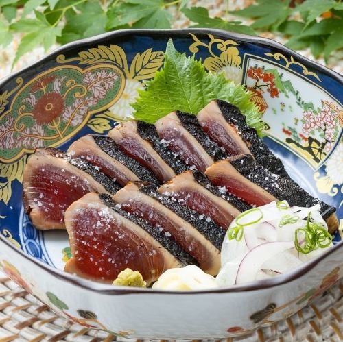 【人気】藁焼き鰹塩たたき