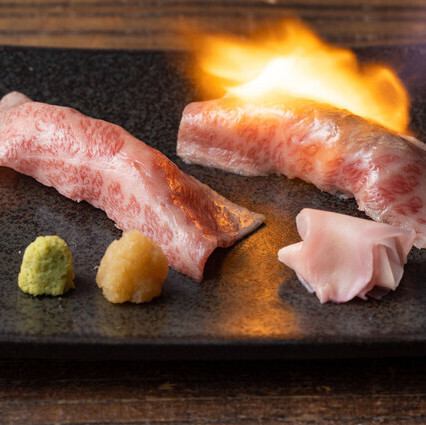 土佐和牛の炙り握り 1貫