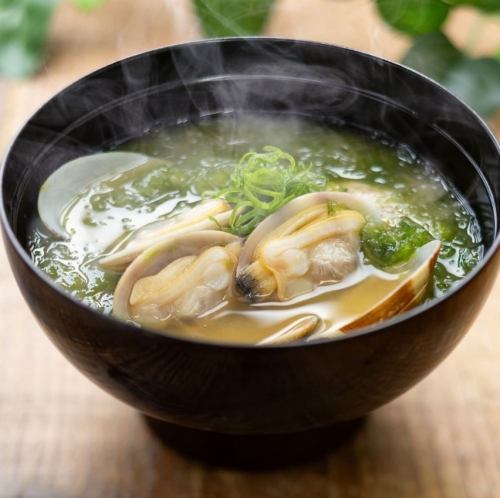あさりと青さの味噌汁