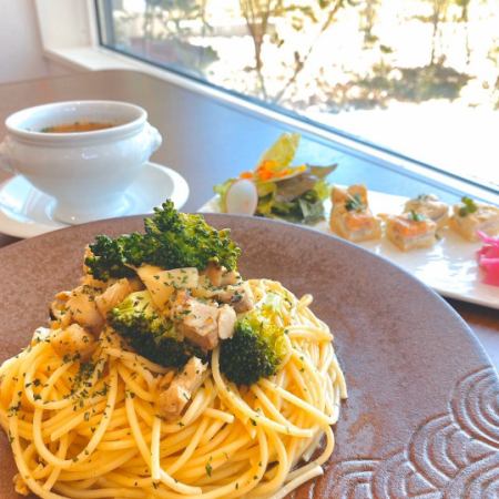 [Lunch] Pasta set (large portion) +200 yen (tax included)
