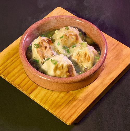 焼き小籠包～トリュフソース～