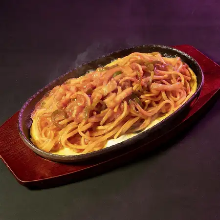 キッサカバの鉄板ナポリタン~赤~