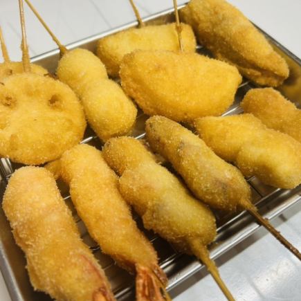 【迷ったらこれ！】ご家族やお仲間でシェアも◎≪串カツおまかせ10種盛り≫1500円（税込）