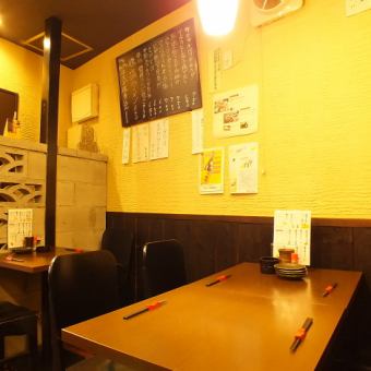 ■桌座/ 2至4人