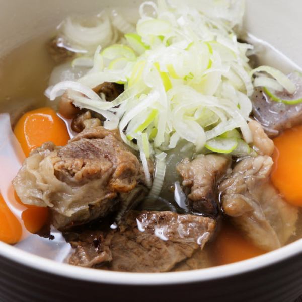 ■A special dish! Be sure to try the [Specially made beef tendon stewed in salt] at least once!