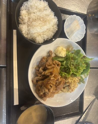 生姜焼き定食