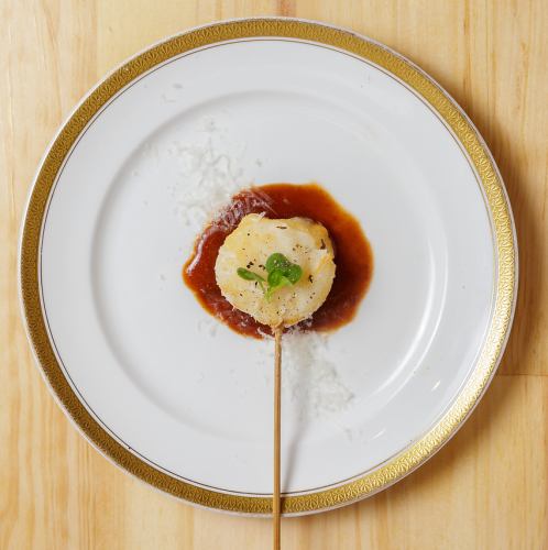 自家製ソースで食べるフレンチ串カツ