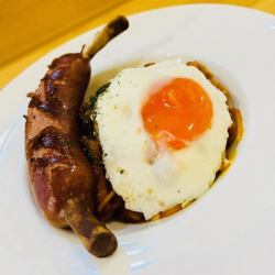 骨付きリブフランクのナポリタン